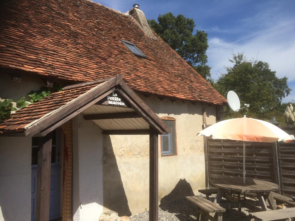 مبيت وإفطار Saint-Hilaire  Le Petit Moulin المظهر الخارجي الصورة